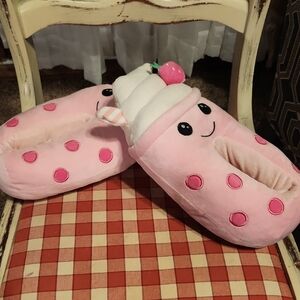 Cute Pink Cupcake Slippers